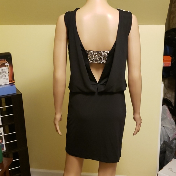 Mini dress - Picture 3 of 7